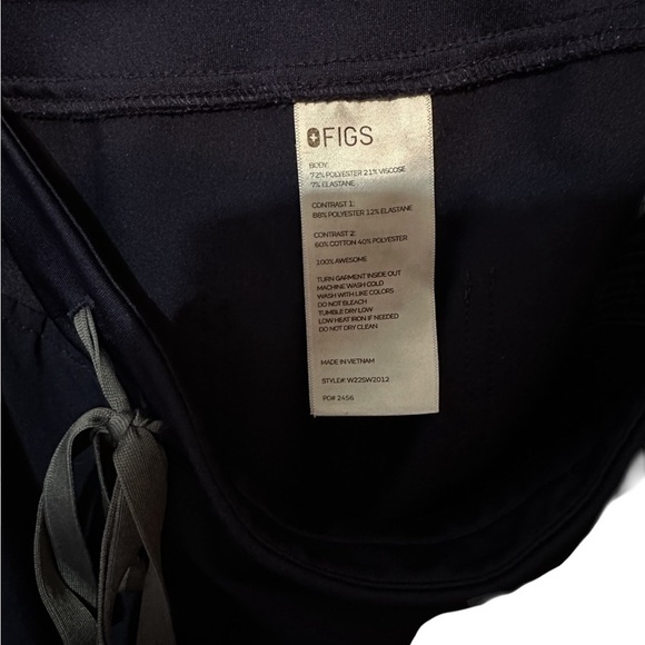 Figs Zamora Navy Jogger Scrub Pants - Picture 8 of 10